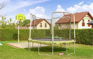 Beautiful Apartment In Kopalino