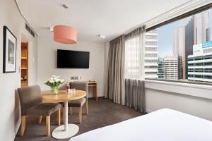 North Sydney Queen Room room in View Sydney (formerly North Sydney Harbourview)