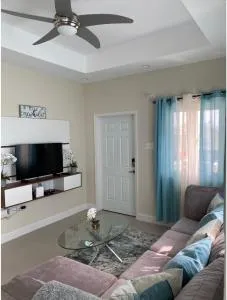 Natalia’s Sweet Oasis - Point