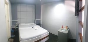 Kings Place Express Inn