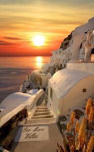 Oia Mare Villas Santorini Greece