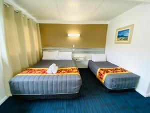 Mid Valley Motel