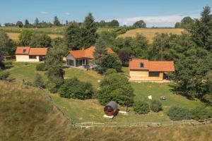 Chalets Les Lodges du Morvan : photos des chambres