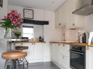 Pass the Keys Stunning 17th century 3 bedroom cottage