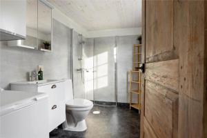 Fully equipped cottage near the sea