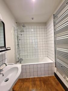 Maisons de vacances Les Hauts de St Jacques maison d'exception 300m2, jardin arbore 2000m2 : photos des chambres