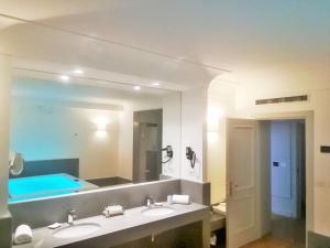 Suite con bañera de hidromasaje