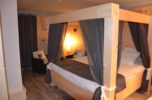 B&B / Chambres d'hotes Relais Mont Jura Adults Only : photos des chambres