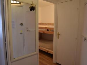 Appartement 6 pers, 42 m² au centre de Montgenèvre avec balcon, parking et casier à skis - FR-1-266-147