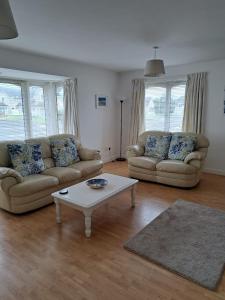 Moore Bay Holiday Homes No 18A by Trident Holiday Homes