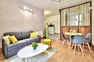 Appartements Appartement L'Elegant Chalonnais - Hyper-Centre : photos des chambres