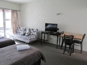 Kuirau Park Motor Lodge- Thermal Mineral pool