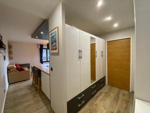 Appartements Le Malaga - parking & balcon, a 500m du lac ! : photos des chambres
