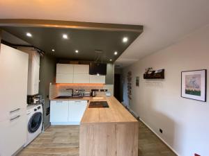 Appartements Le Malaga - parking & balcon, a 500m du lac ! : photos des chambres