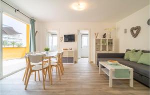 Nice Apartment In Benalmádena Costa