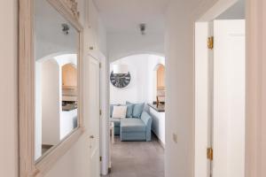 HomeForGuest Apartamento con piscina a 50M del mar en La Caleta
