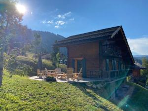 Chalets Chalet de l'Ours : 4 etoiles-spa-proche des pistes : photos des chambres