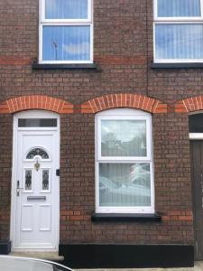 2 Bedroom Luton Townhouse