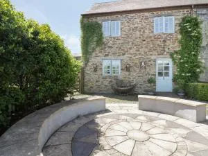 Owls Roost - Gorran Haven