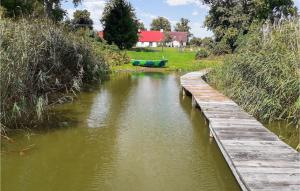 Gorgeous Apartment In Wolin With Wifi