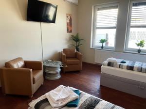 DZ Appartements - Ferienwohnung mit Klimaanlage, Whirlpool und f