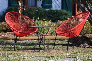 Maisons de vacances Cottage, 2 Adults 2 kids, jacuzzi, sport room, petanque, BBQ, garden : photos des chambres