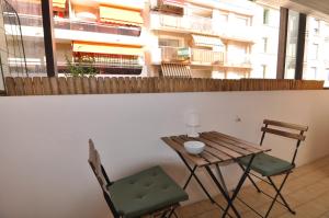 Albert 1er · Chic One-Bedroom Apartment with Parking - StayInAntibes