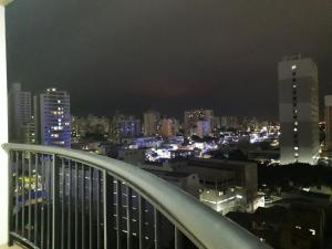 Suíte aconchegante no Centro de Campos WIFI Liberado