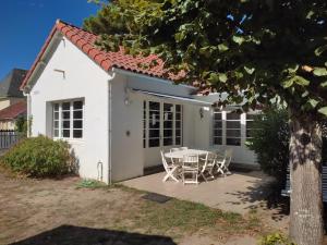 Maisons de vacances Maison Charmante Pres Plage et Foret, 5 Ch., Jardin, Parking, Quartier Calme - FR-1-652-2 : photos des chambres