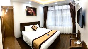 TÙNG LÂM HOTEL