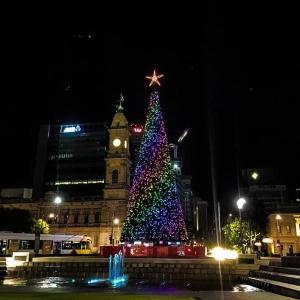 studio 105 Gouger city apartment with parking