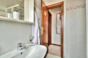 Apartments with a parking space Umag - 15941