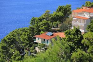 Apartments by the sea Brela, Makarska - 2713