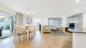 Coastal House - Currumbin