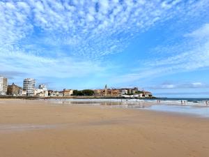 Ático primera línea Playa de San Lorenzo