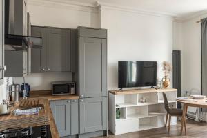 Rock Pool Reach - Central Broadstairs with parking space, close to beach and town