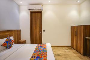 FabHotel Royal Touch Patel Nagar