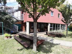 Apartments and rooms with WiFi Zagreb - 15959 