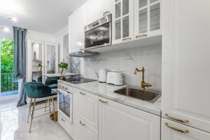 LEden studio with a balcony - Lake View