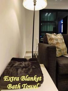 H2O Retreat Studio Home 5min to LRT by Premium Stay