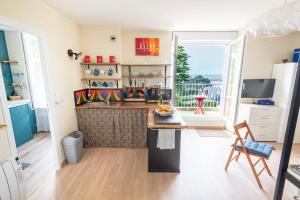Appartements Studio cosy avec balcon vue mer a Guidel Plage par Groom : photos des chambres