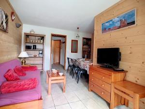 Appartement cosy au pied des pistes avec balcon, 6 pers - FR-1-344-767