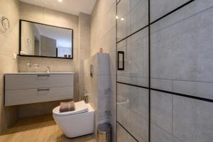Kannas Mani Luxury Suites -Adults Friendly 14 Plus