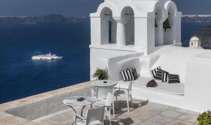 Authentic Santorinia Residence