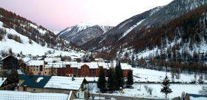 Appartements Appartement avec vue sur la montagne : photos des chambres