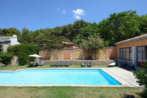 Maisons de vacances La Tour- Pigeonnier Provencal - Mas des Sous Bois : Maison 1 Chambre