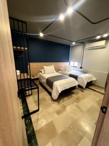 Hotel D Leon