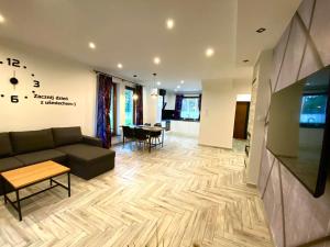 Dom turystyczny Chomiczówka