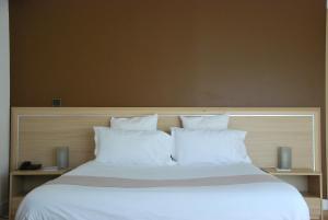Hotels Hotel Le Barry, Toulouse Nord : photos des chambres