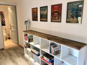Maisons de vacances Maison chaleureuse au coeur du village Raddon : photos des chambres
